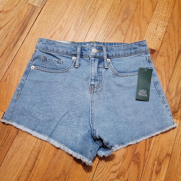 NWT SIZE 0